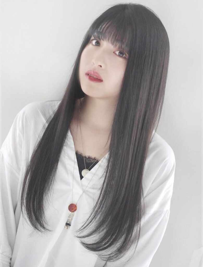 mod's hair 三鷹店のストレートスタイル