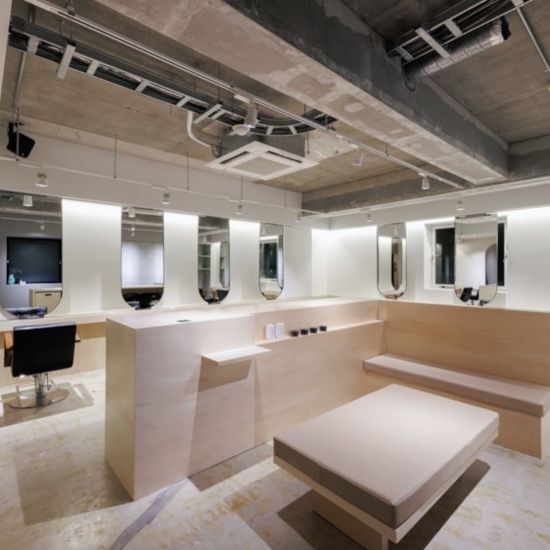 NIKO Fukuoka Hair Makeの店内