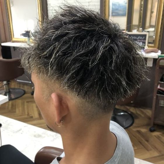 Designers hair LUXISのツイストパーマ×ホワイトメッシュスタイル