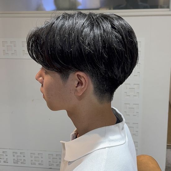 センターパートスタイルの写真
