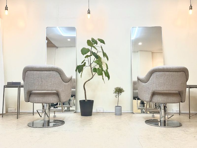 岐阜でオーガニックの施術に力を入れる美容室hoc hair salonの店内の写真