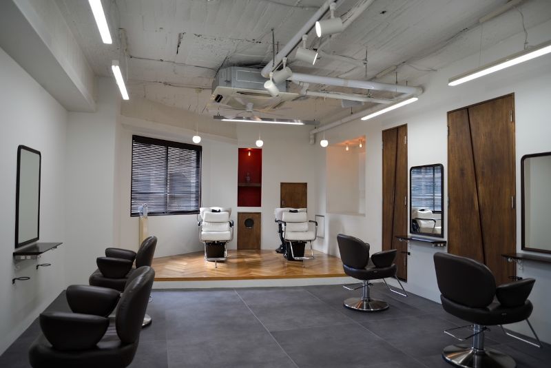 biace hair salonのおちついた雰囲気の店内
