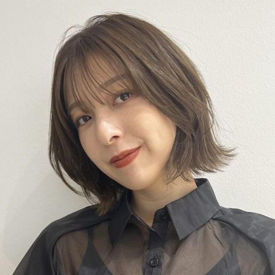 La Bonheur hair Lien 川越店のグレイカラースタイル