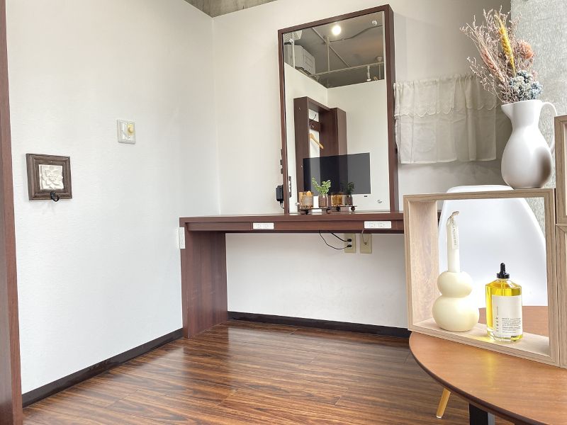 GULGUL 下総中山店の個室の店内