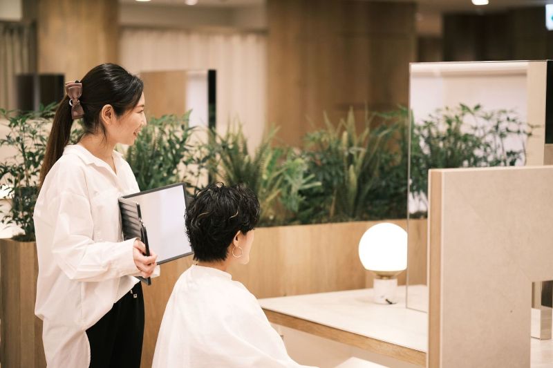 ハツコ エンドウ ビューティースタジオ & エステティック の広々とした店内
