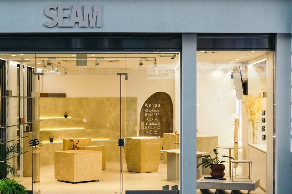 福岡のSEAM 天神大名店の店外写真