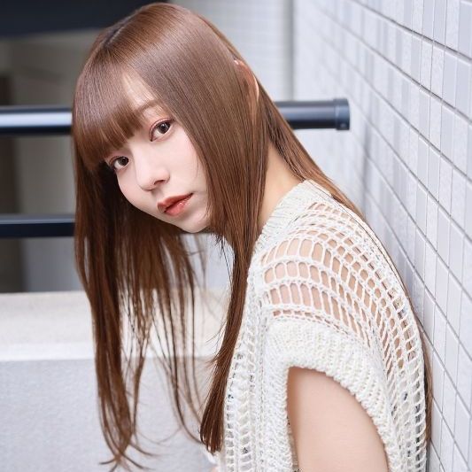 Afinar 上大岡店のストレートヘアスタイル